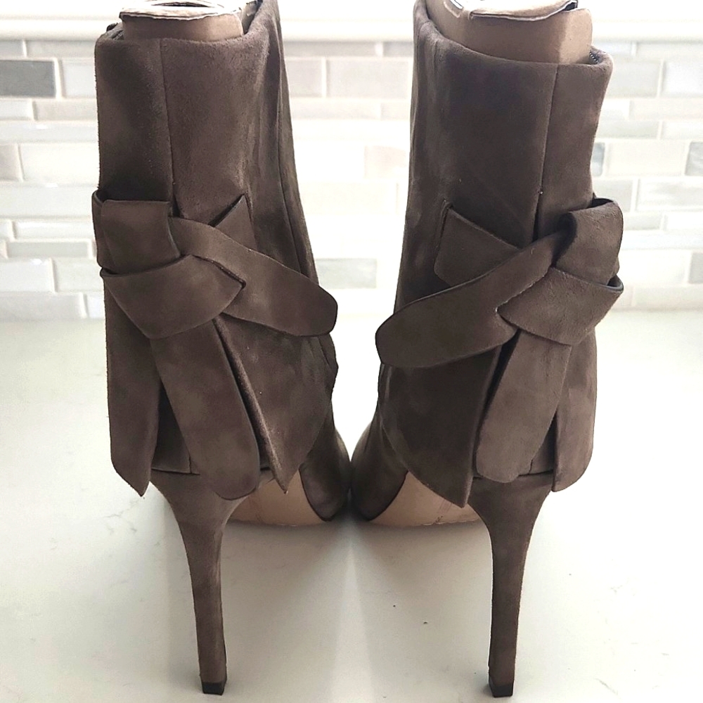 NEW VINCE CAMUTO | $159 Amesha Suede Foldover Heeled Bootie - Picture 11 of 11